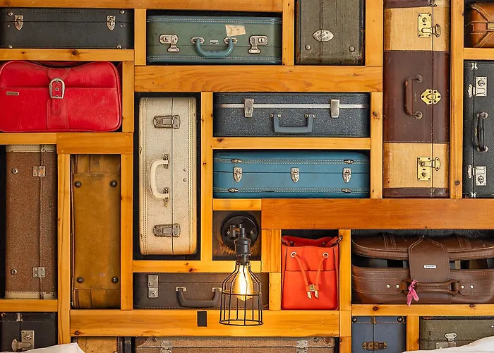 Crash Hotel Squamish